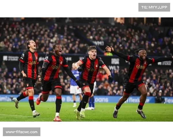 战术板:伯恩茅斯场均91.4次控球转换领跑英超,伊劳拉激进打法定义新节奏 战术板:伯恩茅斯场均91.4次控球转换领跑英超,伊劳拉激进打法定义新节奏