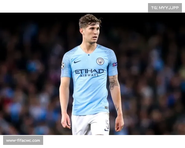 伯恩茅斯后卫塞内西完成73次长传,非门将球员中排名第一 伯恩茅斯后卫塞内西完成73次长传,非门将球员中排名第一